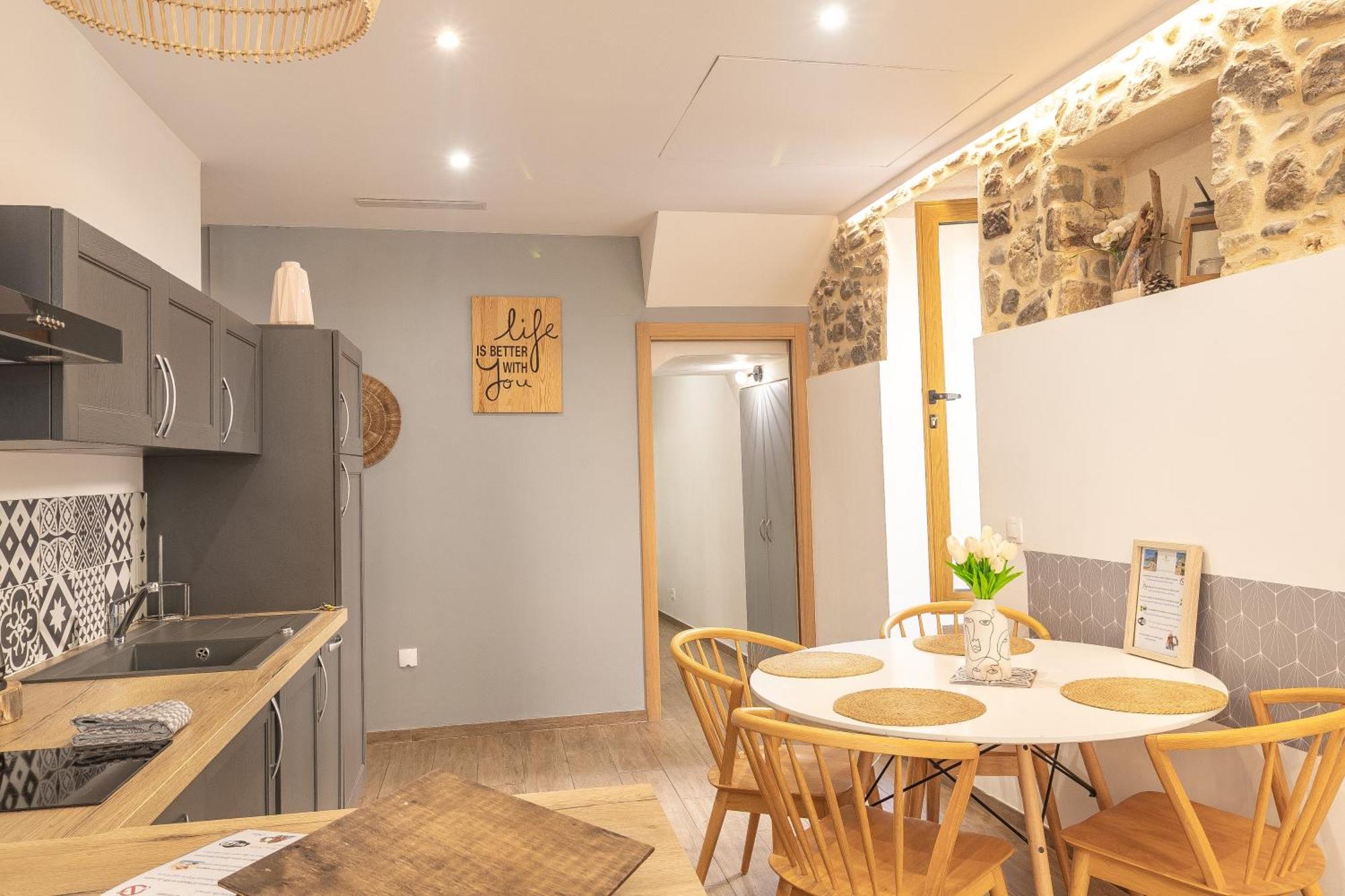 Le Mattoni 2 Apartment ม็องตง ภายนอก รูปภาพ